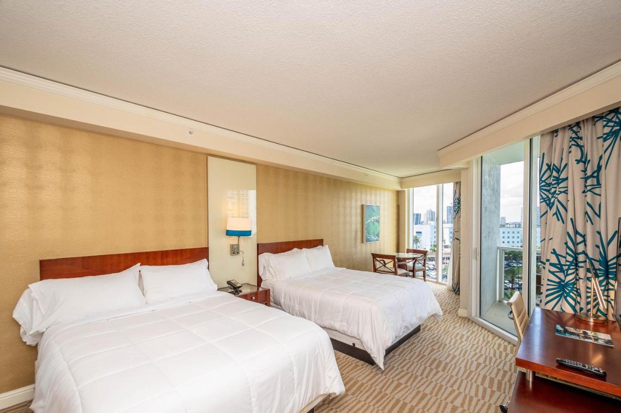 Trump Intl 2 Bedroom Apartment 1600 Sqf Ocean And Bay View Sunny Isles Beach Esterno foto