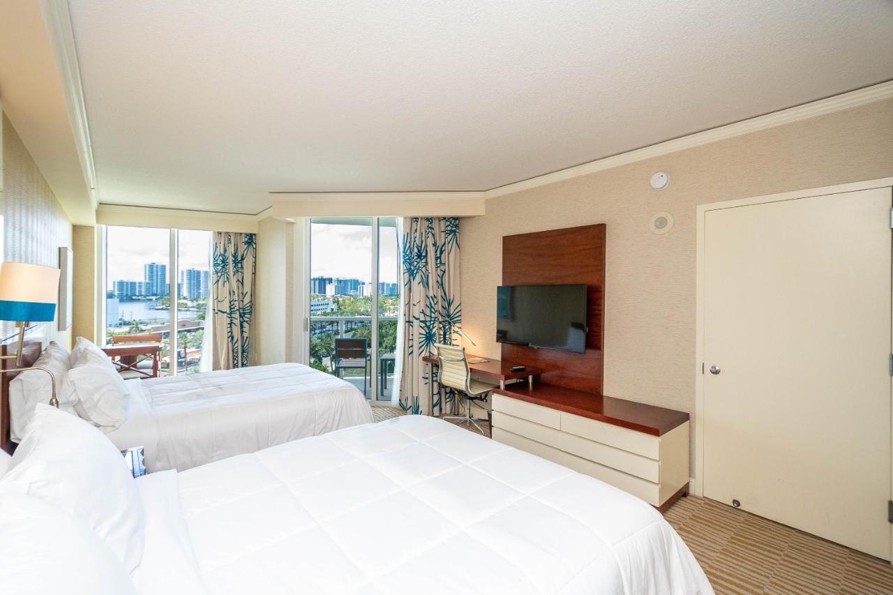 Trump Intl 2 Bedroom Apartment 1600 Sqf Ocean And Bay View Sunny Isles Beach Esterno foto