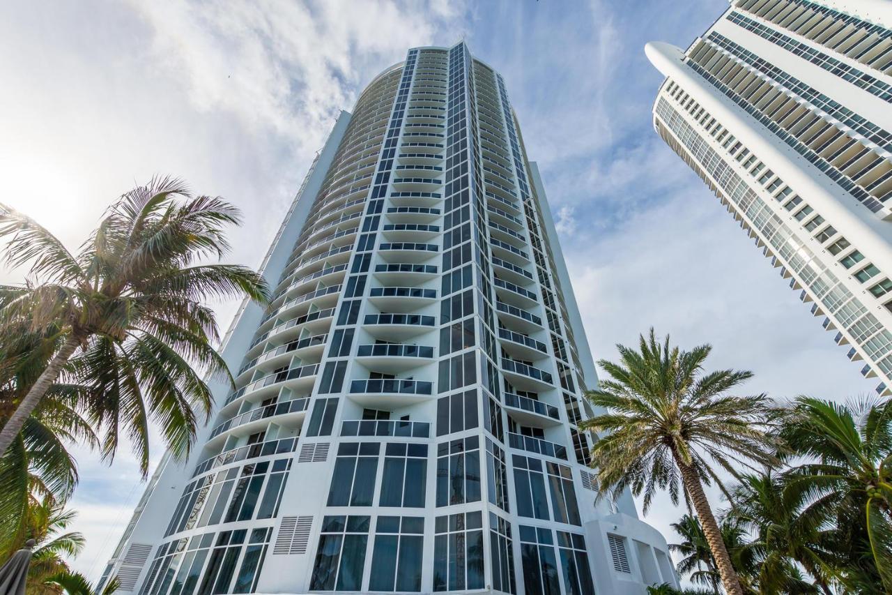 Trump Intl 2 Bedroom Apartment 1600 Sqf Ocean And Bay View Sunny Isles Beach Esterno foto